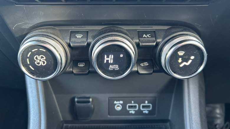 Renault Captur 1.0 TCE 90 SE Edition 5dr Petrol Hatchback